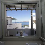 Ξενοδοχείο με διαμερίσματα Alexandra's 4*