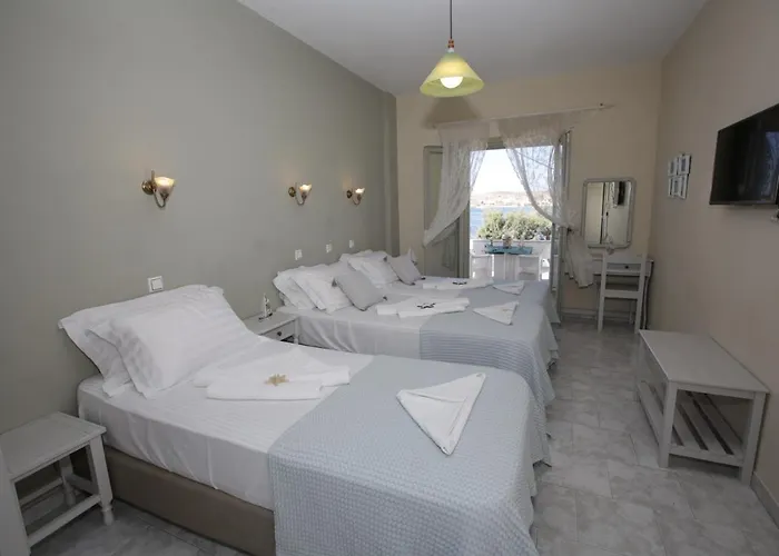 Alexandra's Apartmanhotel 4*