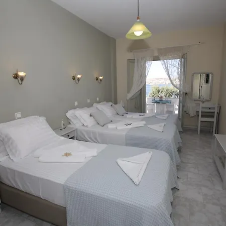 Alexandra's Aparthotel 2*