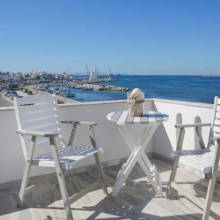 Alexandra's 2* Parikia (Paros)