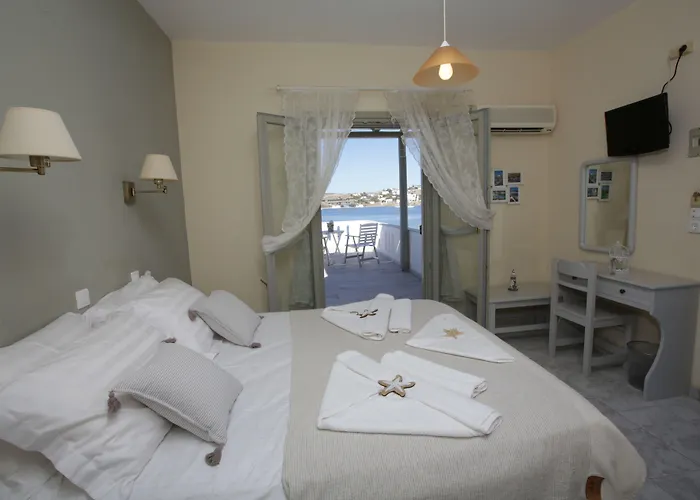 Lägenhetshotell Alexandra's 4*